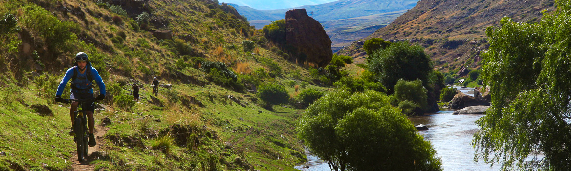 BTT a lo largo del río Senqu en Lesotho