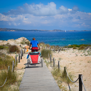 vacances à vélo en famille, au bord de la mer